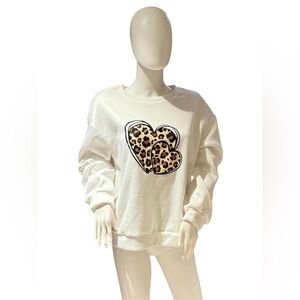 White Sweatshirt XL Leopard Print Double Heart Graphic Pullover Cozy Top Casual